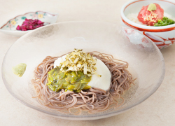 冷しめかぶとろろ蕎麦
